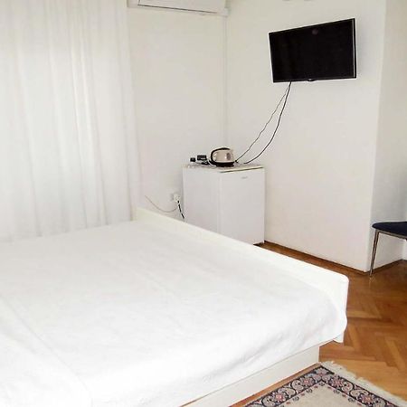 Rooms N&M Baška Voda المظهر الخارجي الصورة