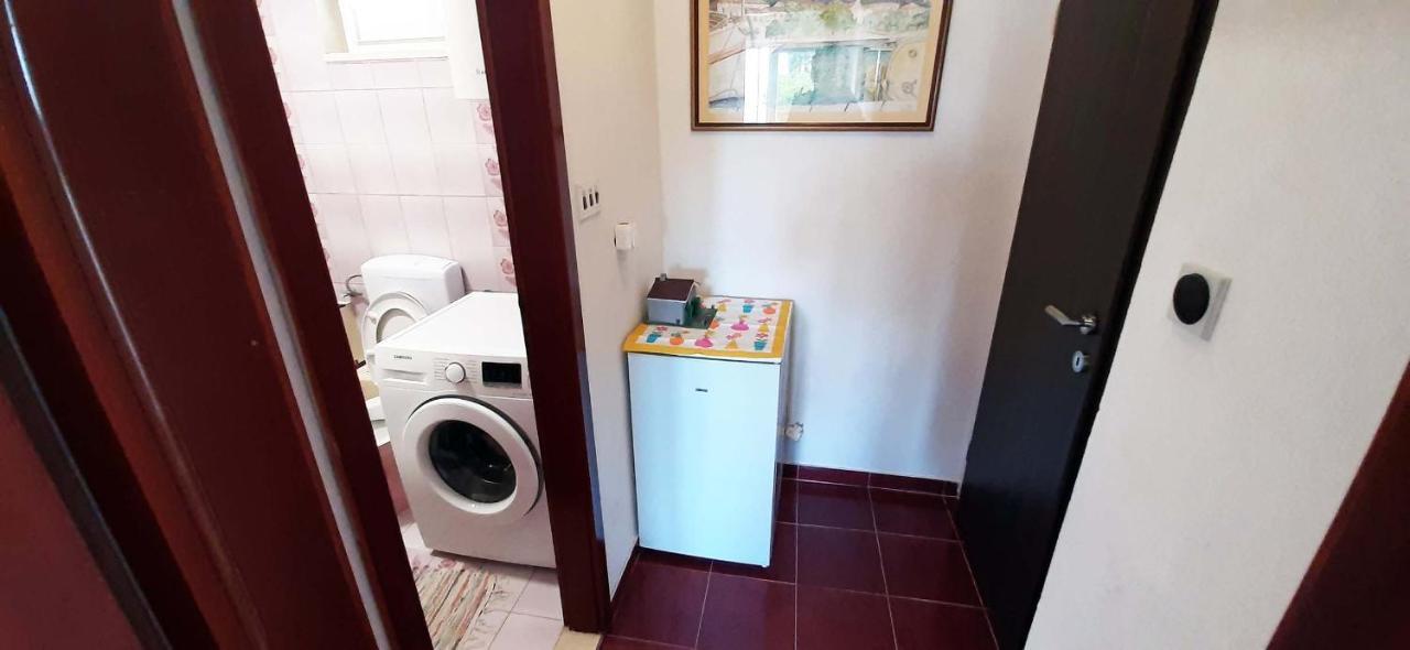 Rooms N&M Baška Voda المظهر الخارجي الصورة