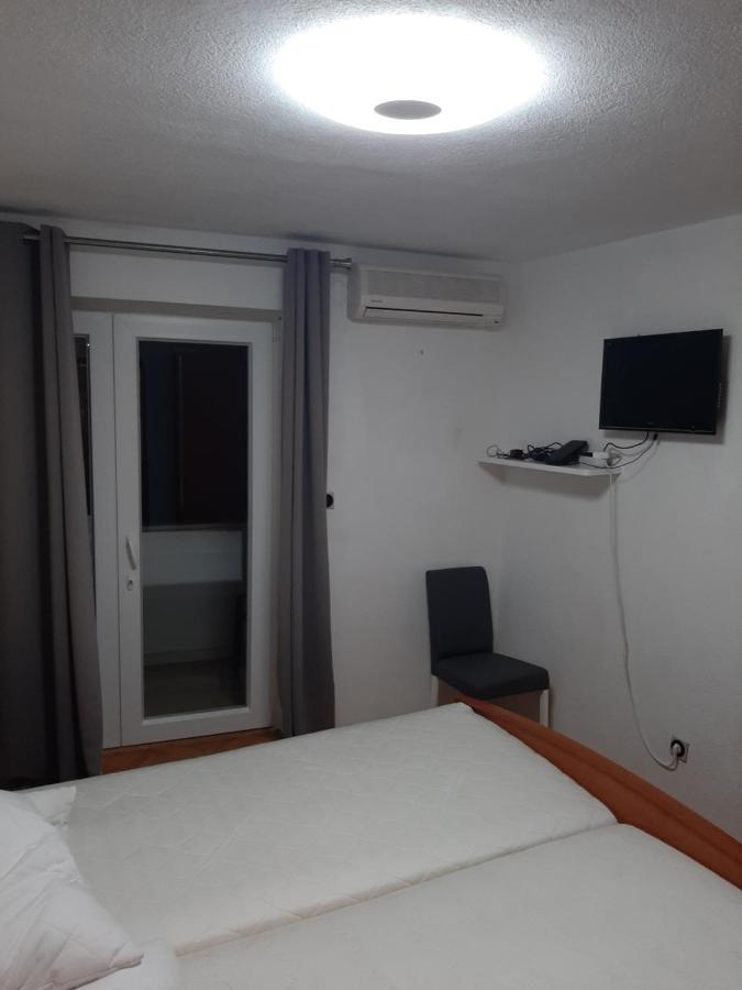 Rooms N&M Baška Voda المظهر الخارجي الصورة
